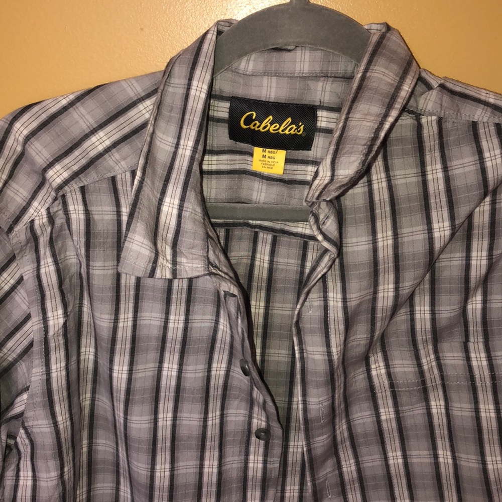 Cabelas Men’s medium button up slightly used